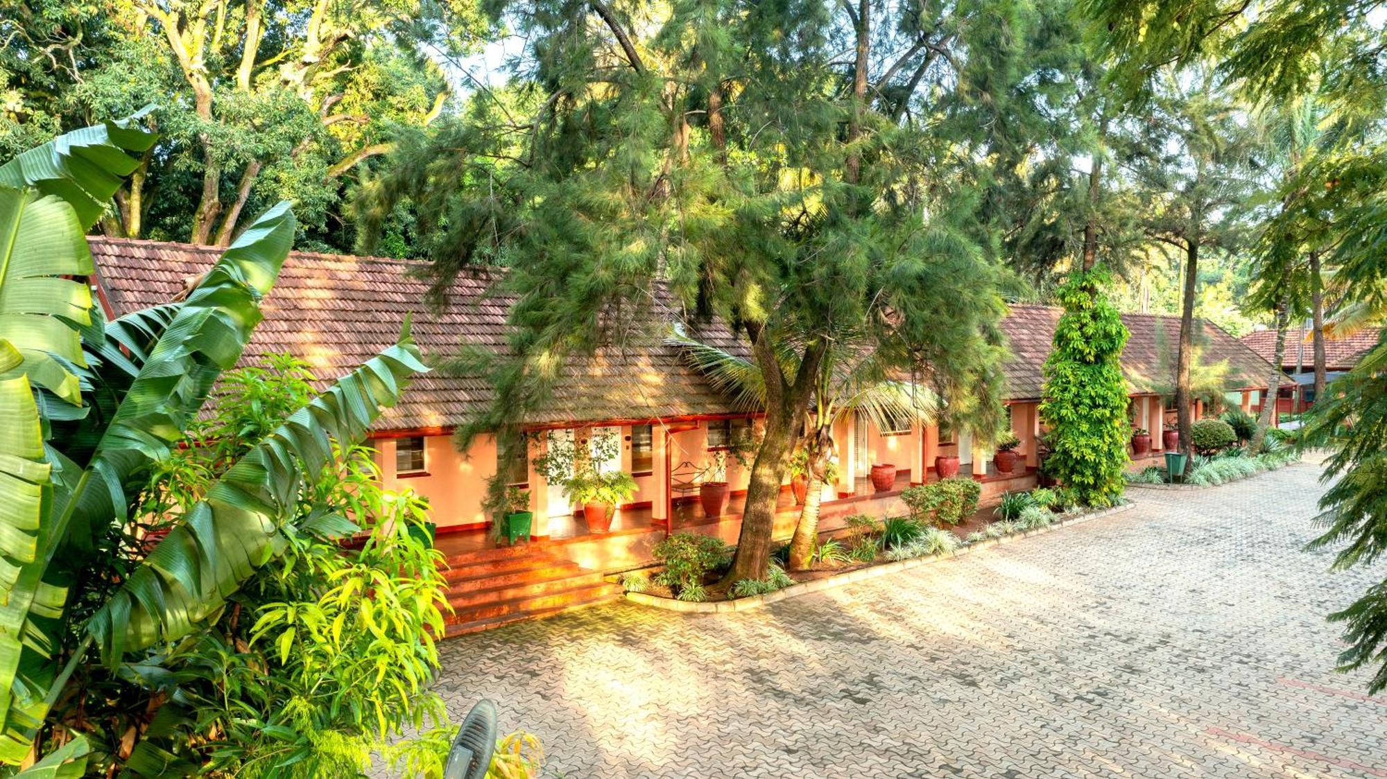 Masindi Hotel Esterno foto