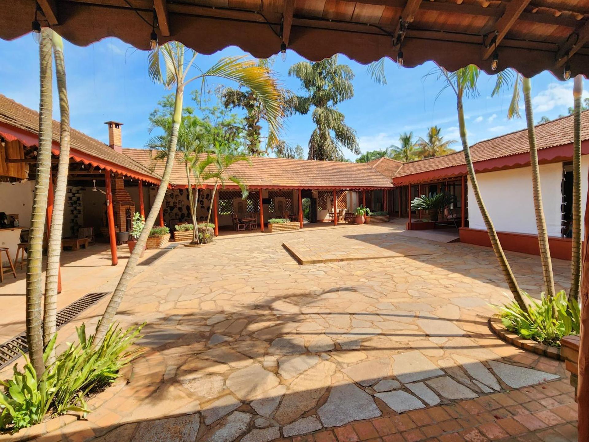 Masindi Hotel Esterno foto