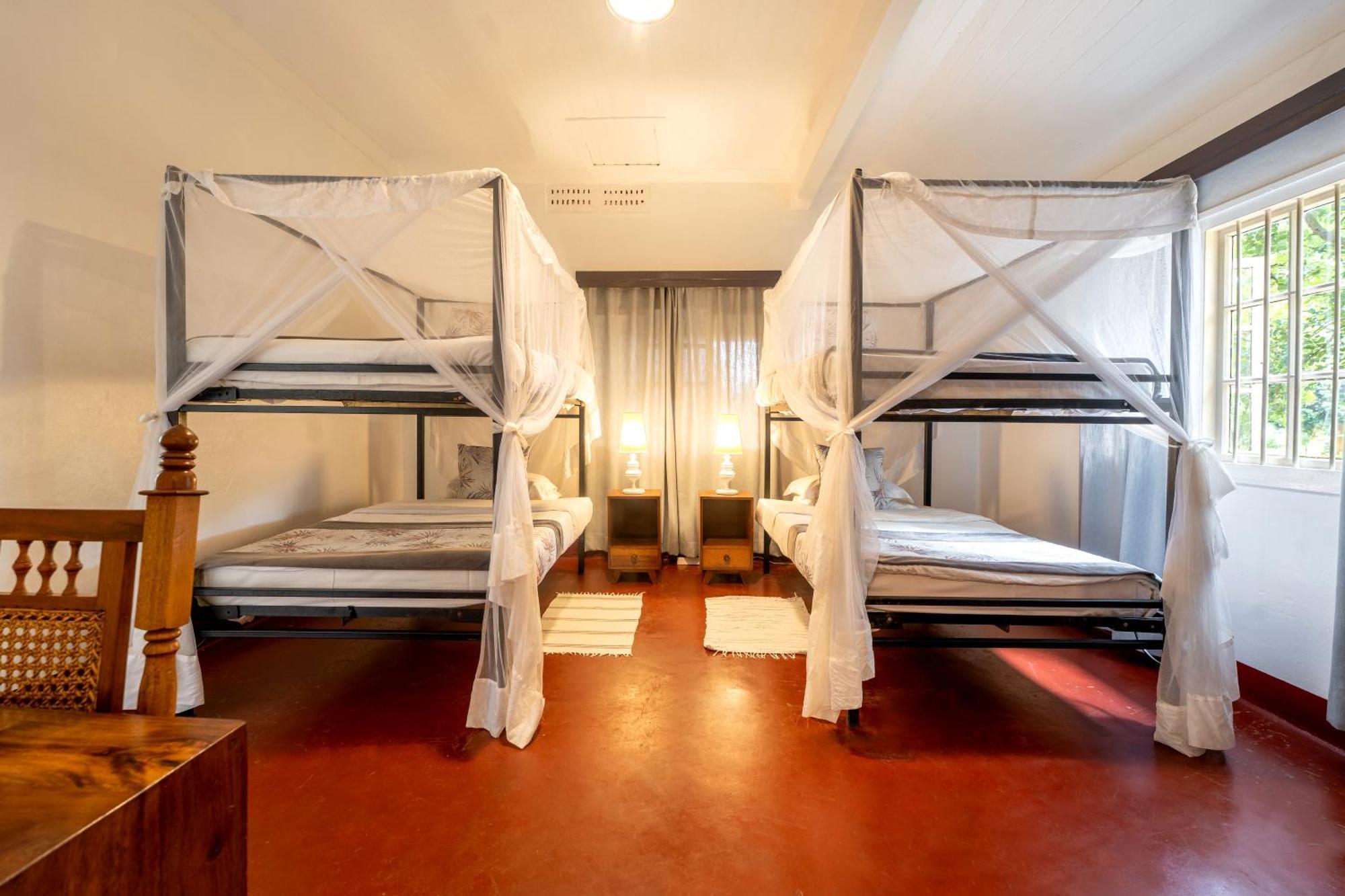 Masindi Hotel Esterno foto